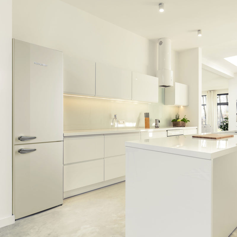 Montpellier Dual-Temperature Freestanding Retro Fridge Freezer